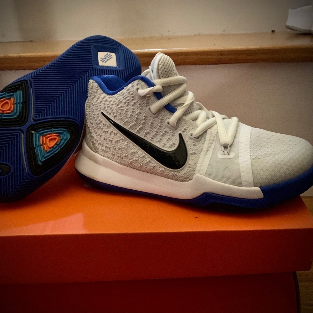 Nike Kylie 3 GS